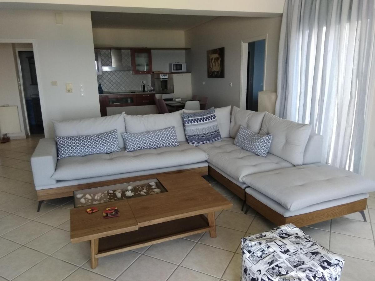 Luxury Seaview Apartment By The Sea Saronida Bagian luar foto