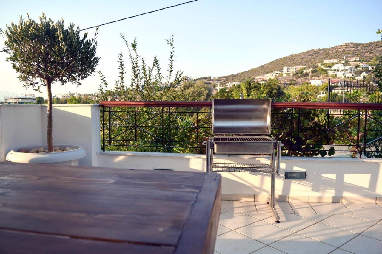 Luxury Seaview Apartment By The Sea Saronida Bagian luar foto